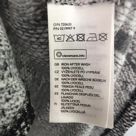 H&M Conscious Snake Print Lyocell Wrap Tank - Picture 6 of 6